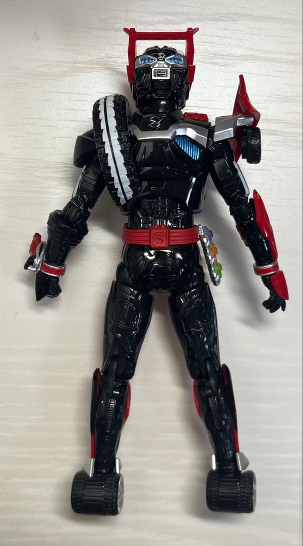 サ*ん様 S.H.Figuartsフィギュアーツ　仮面ライダードライブ タイプト