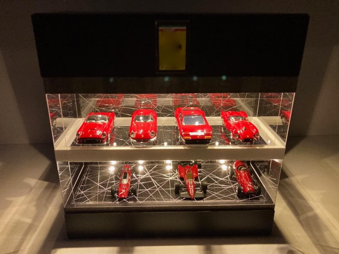 1/64展示10台可能・WH&RBK・2層式ディスプレーBOX / ネオジオラマ