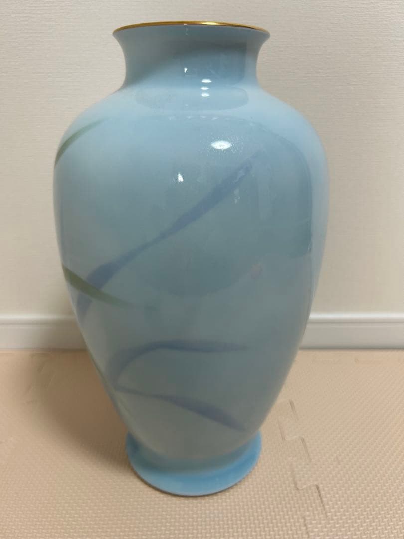 宮内庁御用達　深川製磁　洋らん　花瓶