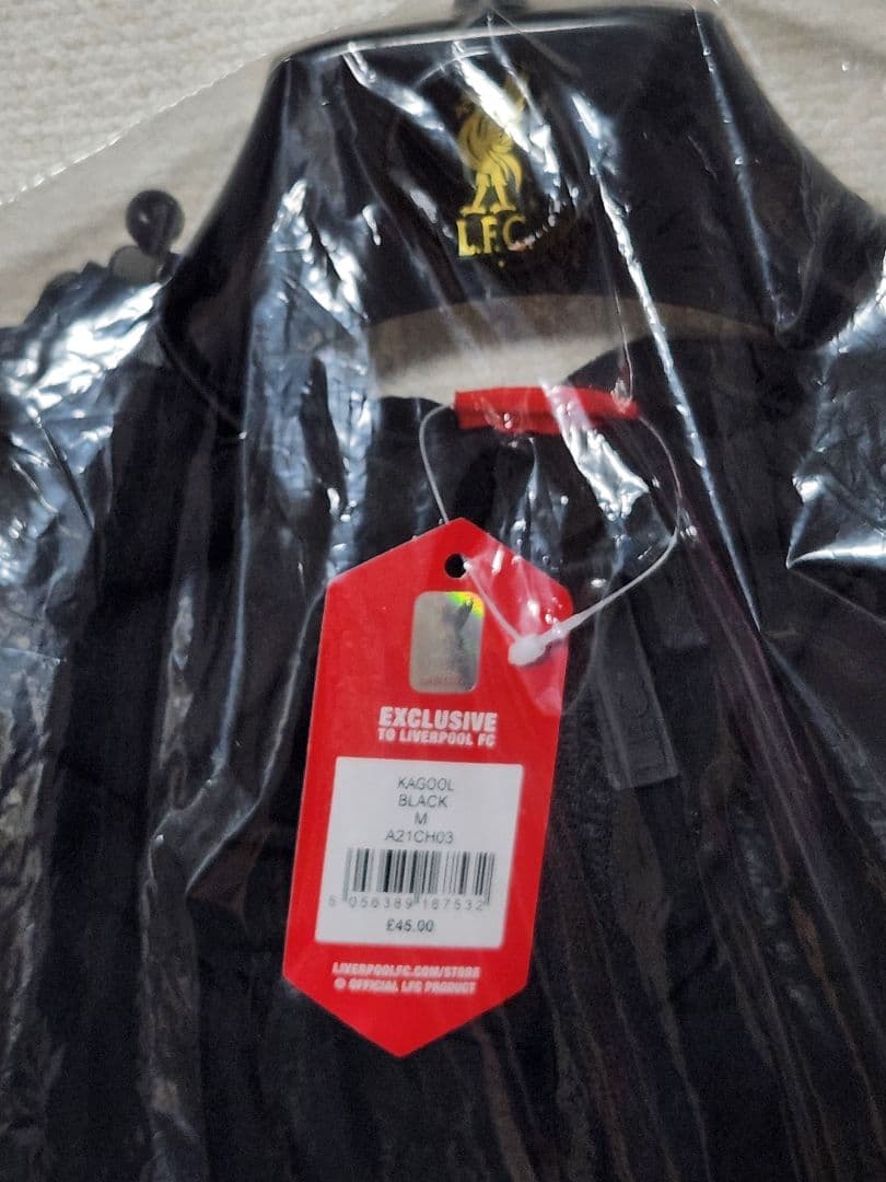 【新品】リバプール　Liverpool　公式　ウェア　アウター　M(海外サイズ)