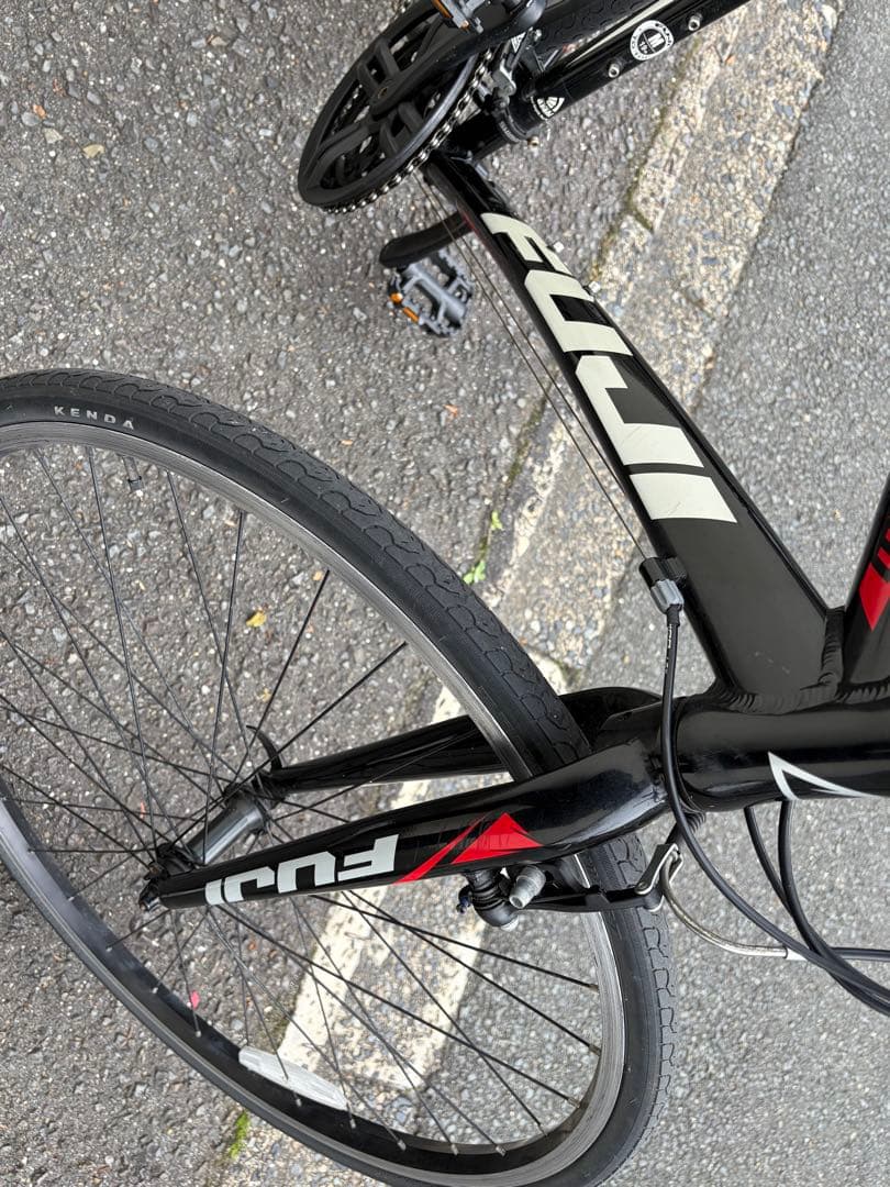 【手渡し限定京都市内 】FUJI クロスバイク 24段変速 通勤通学