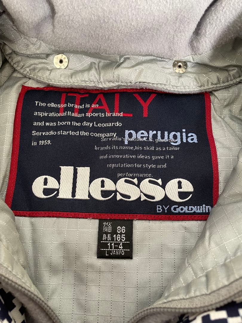 ellesse ウィンタースポーツ　 ウェア（上着）