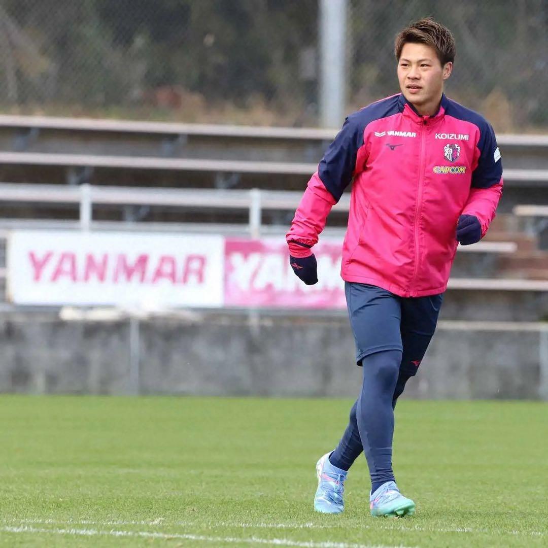 ♦︎美品♦︎13中島元彦Mサイズセレッソ大阪ユニフォーム