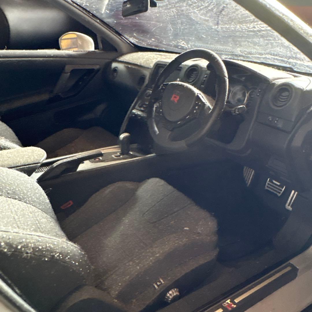 Nissan GT-R 1/18 スケール イーグルモス
