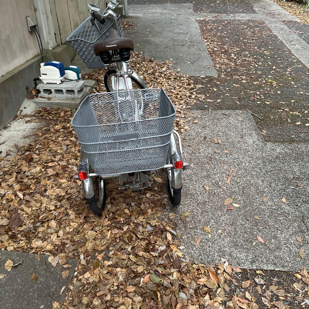 ピンク 三輪電動アシスト自転車