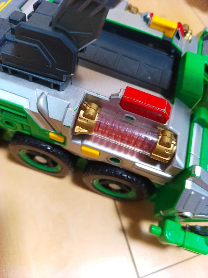 トミカ　 ハイパーグリーンレンジャー3号 レンジャートレーラー ハイパーシリーズ