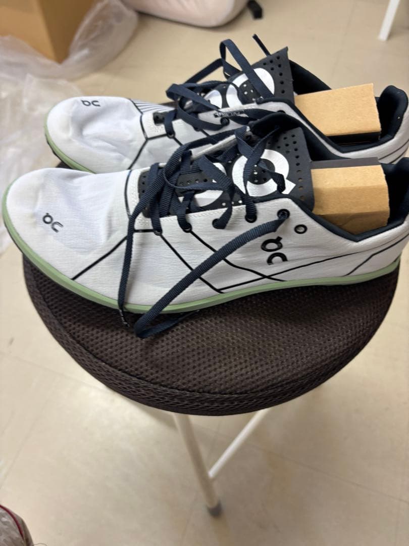 スパイク・シューズ ON cloudspike 27.5cm