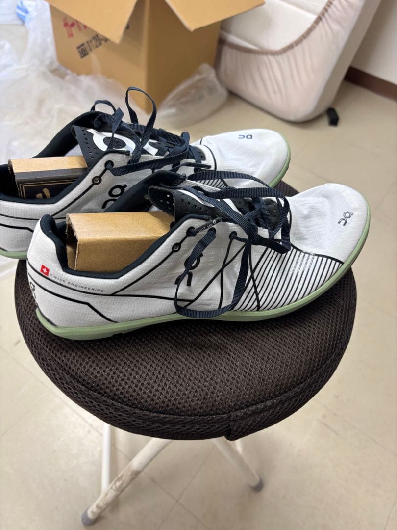 スパイク・シューズ ON cloudspike 27.5cm