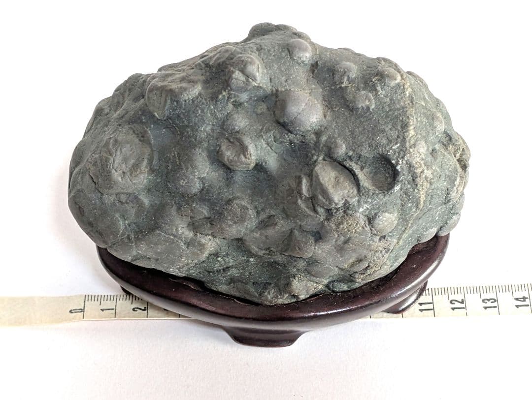鑑賞石　天然石　オブジェ　置物
