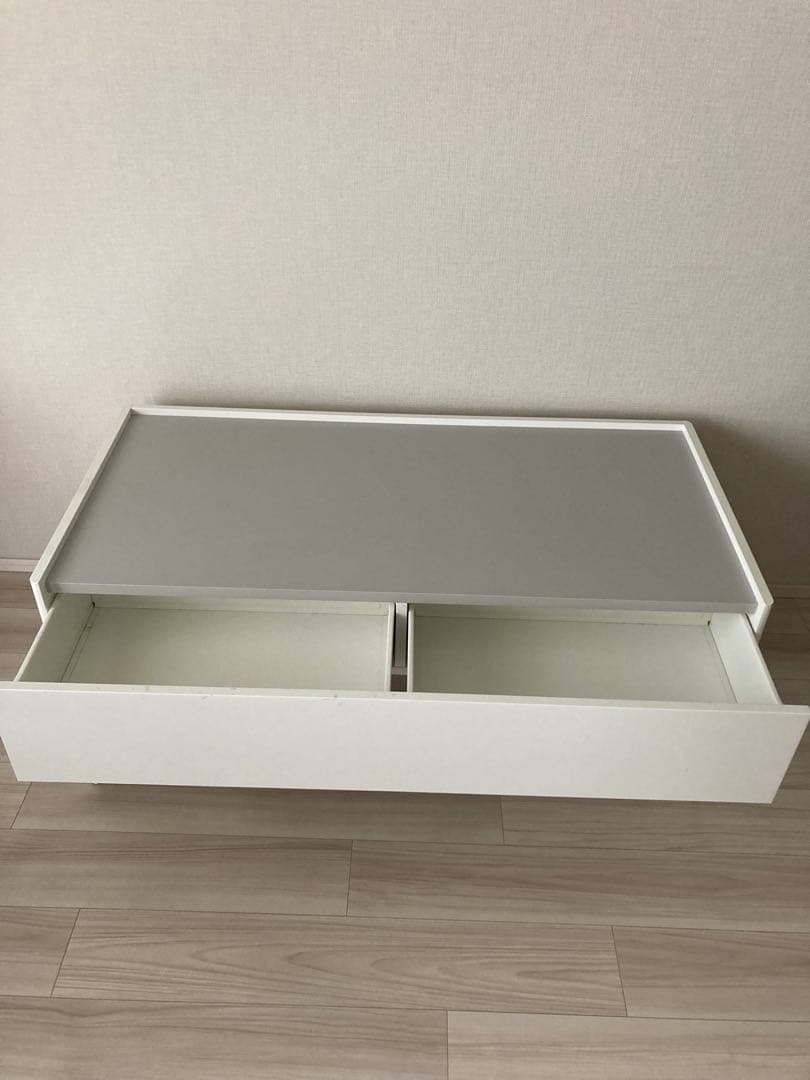 まめ　IKEAイケア　ドゥンドラDUNDRA　アクティビティーテーブル