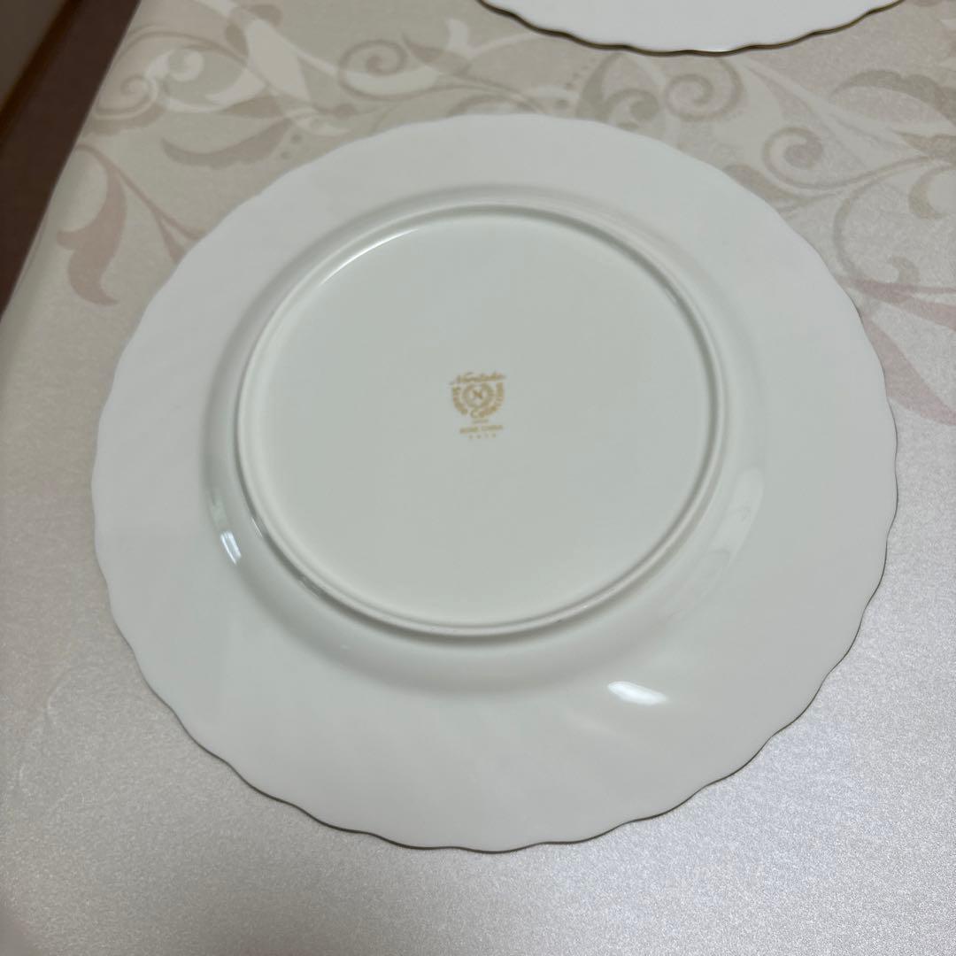 ノリタケの美しいお皿　美品