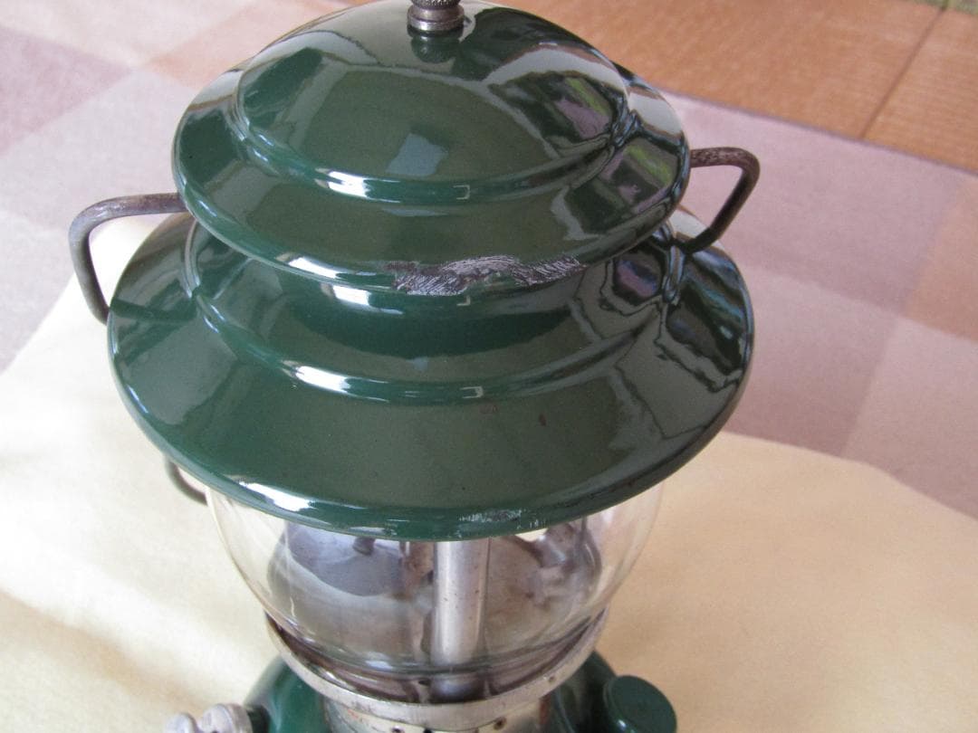コールマン　ランタン　MODEL 200A700