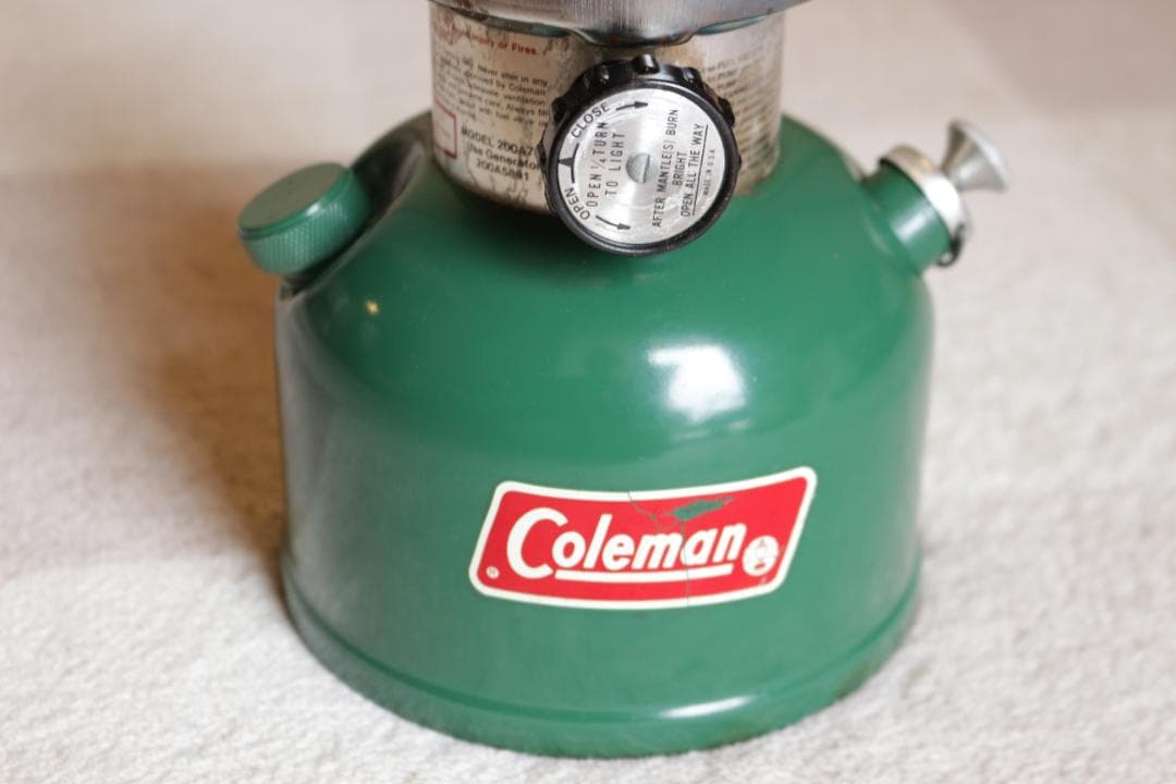 コールマン　ランタン　MODEL 200A700