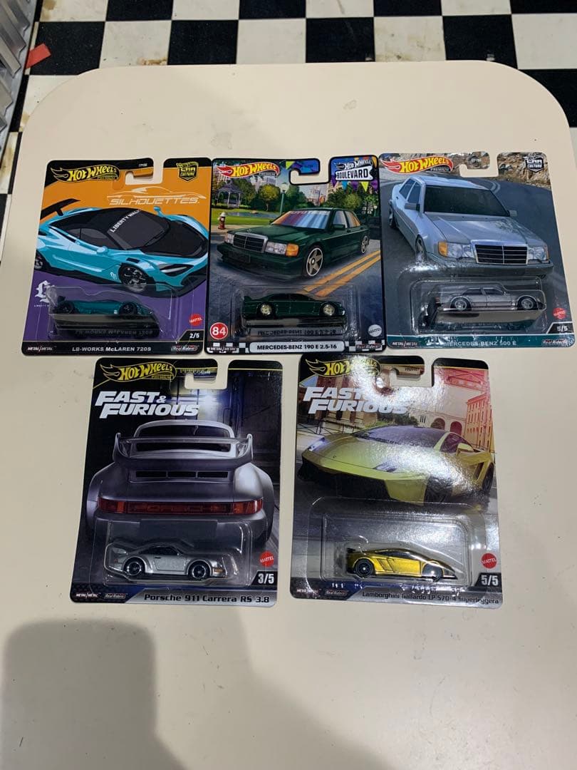 ホットウィール　セット　ベーシック26台　プレミアム11台　Hot Wheels