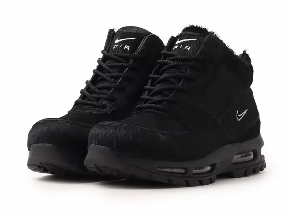 ナイキ　エアマックスゴアドーム　Nike Air Max Goadome23.5