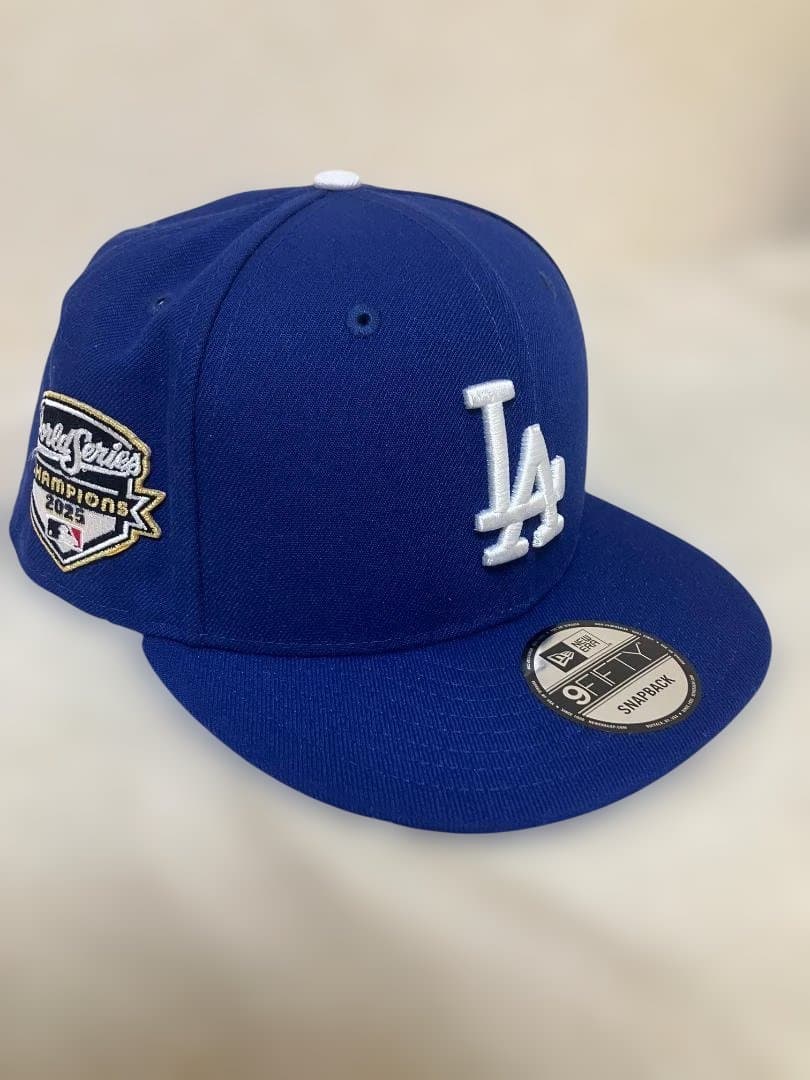 ふ*け様 【新品】LAドジャース 9FIFTY スナップバック WS2025優勝