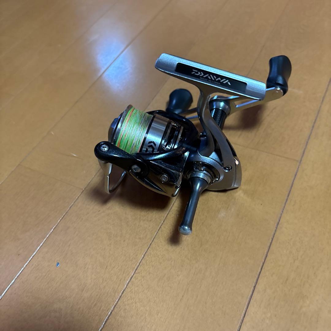 Daiwa CALDIA 2506 スピニングリール　予備スプール 付き