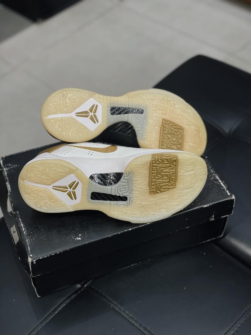 ナイキ コービーKobe 5 Big Stage 26.0cm