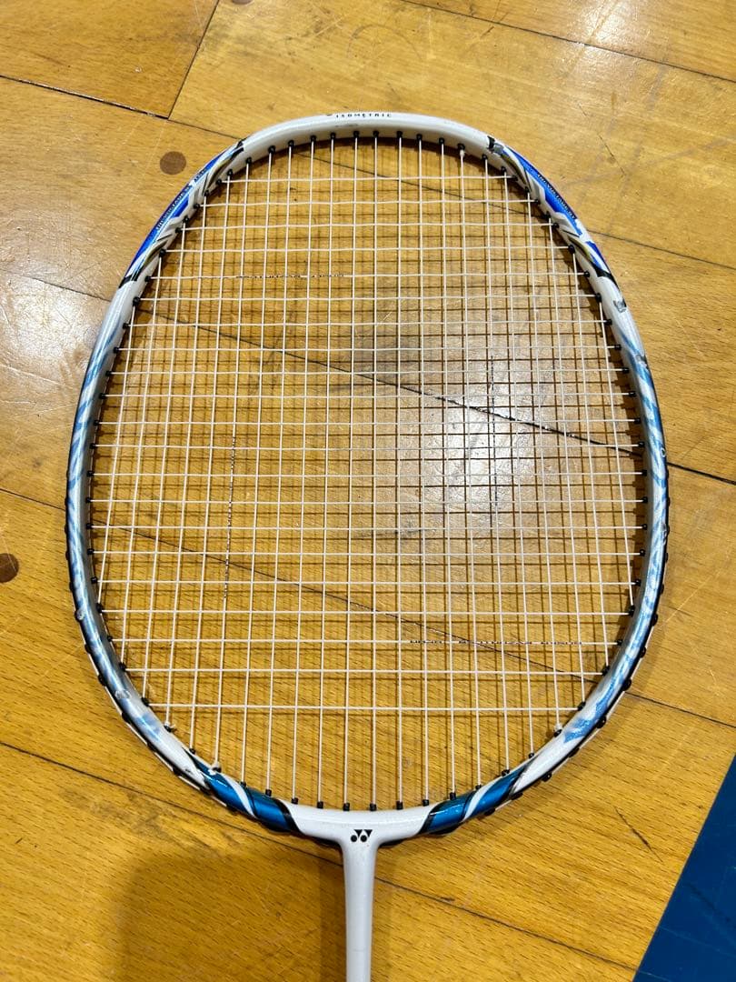 Yonex Voltric 60 バドミントンラケット