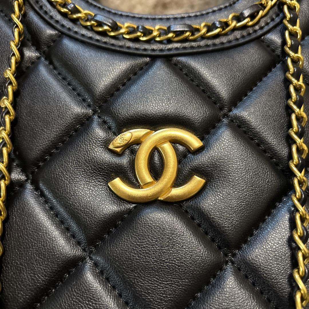 ノベルティ 大容量 トートバッグ　ショルダー　 ブラック✖️ゴールド金具