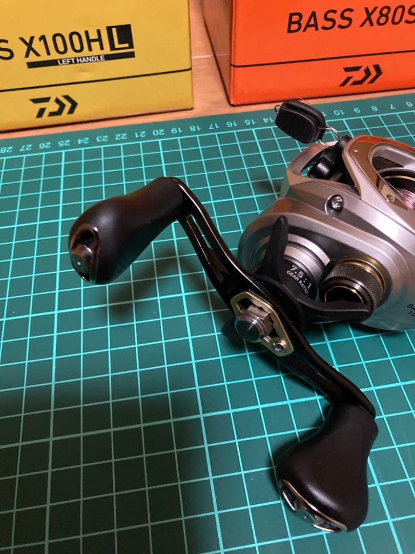 ダイワ　バスX100H バスX80SH 左巻き80SH用 軽量スプール最終値下げ