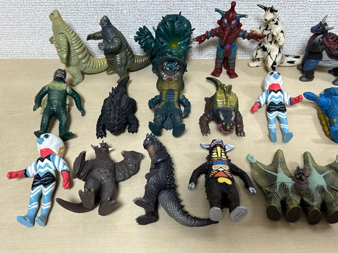 ウルトラマン　怪獣　ソフビ　ミニフィギュア　ソフビ道　22体