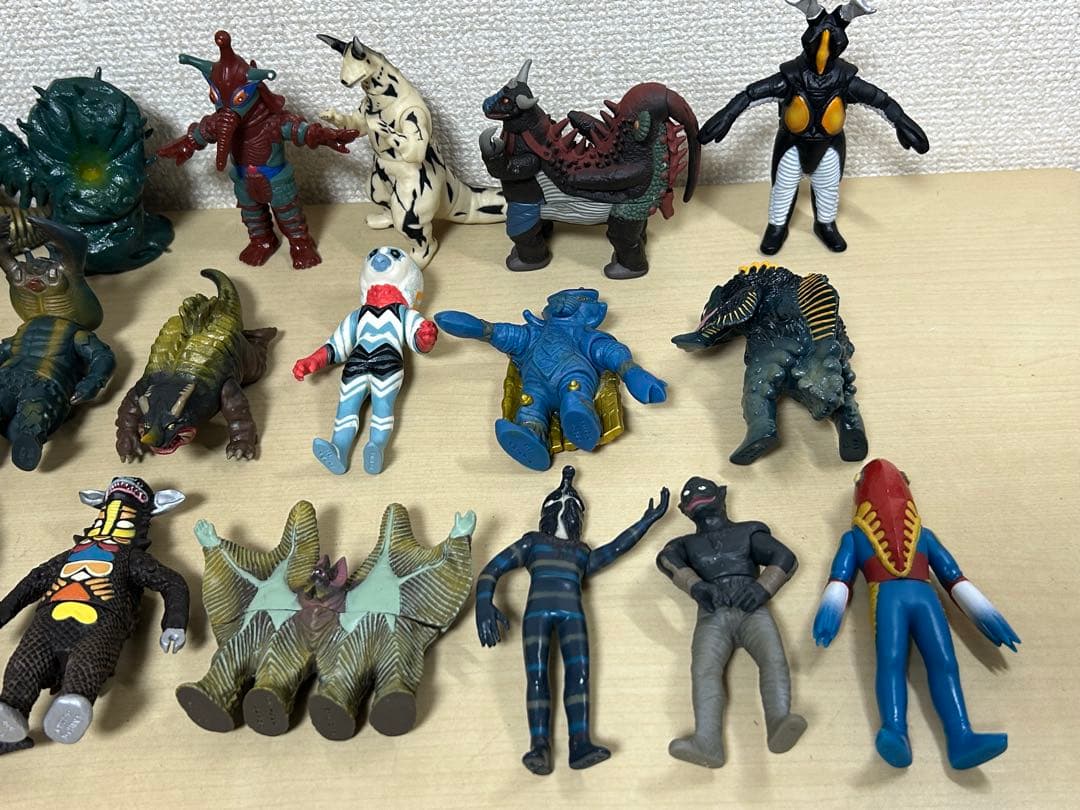 ウルトラマン　怪獣　ソフビ　ミニフィギュア　ソフビ道　22体