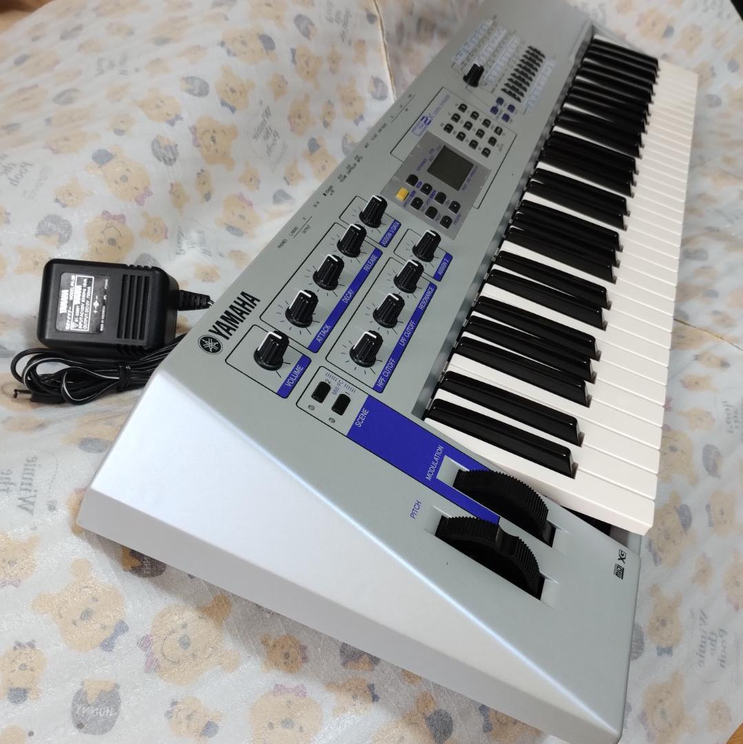 YAMAHA「 CS2X 」デジタル・シンセサイザー⭐純正ACアダプター付き