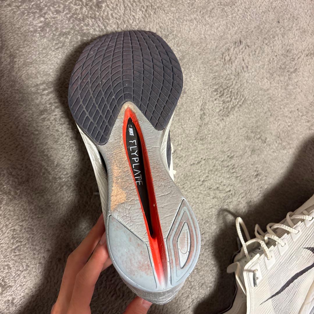NIKE ヴェイパーフライ 4