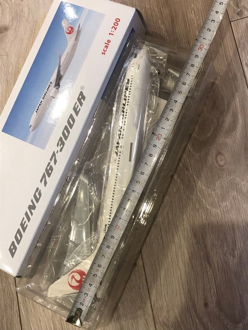 JAL BOEING 767-300ER 1/200　未開封未組立 ミニチュア