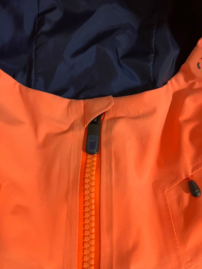 Burton[ak] スノーボードウェア