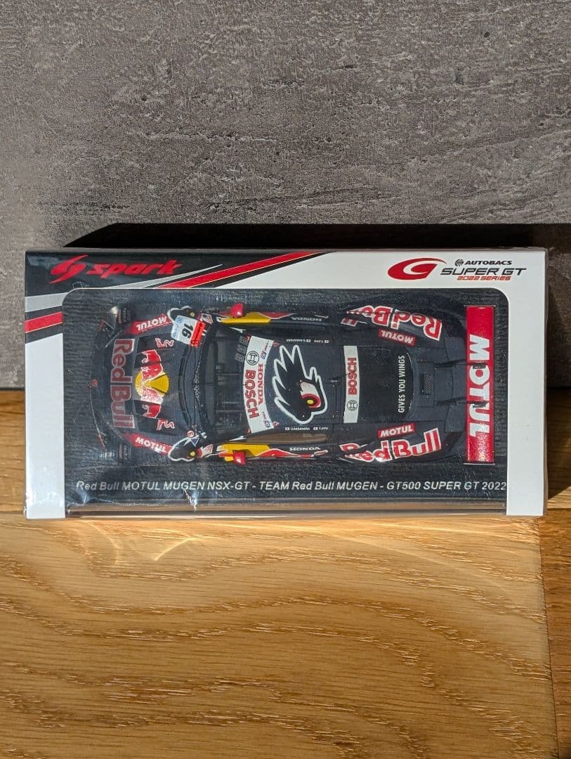 Spark 1/43 レッドブルモチュール無限NSX-GT 2022モデル