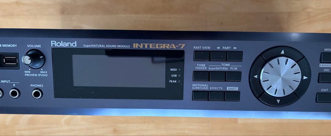 鍵盤楽器 Roland Integra-7