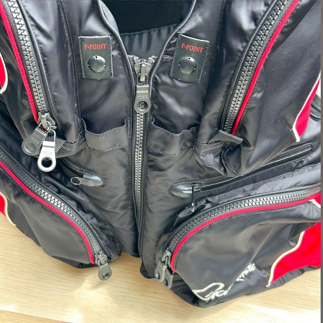 美品✨大人気❣️がまかつ フローティングベスト Mサイズ 高機能 釣り ベスト