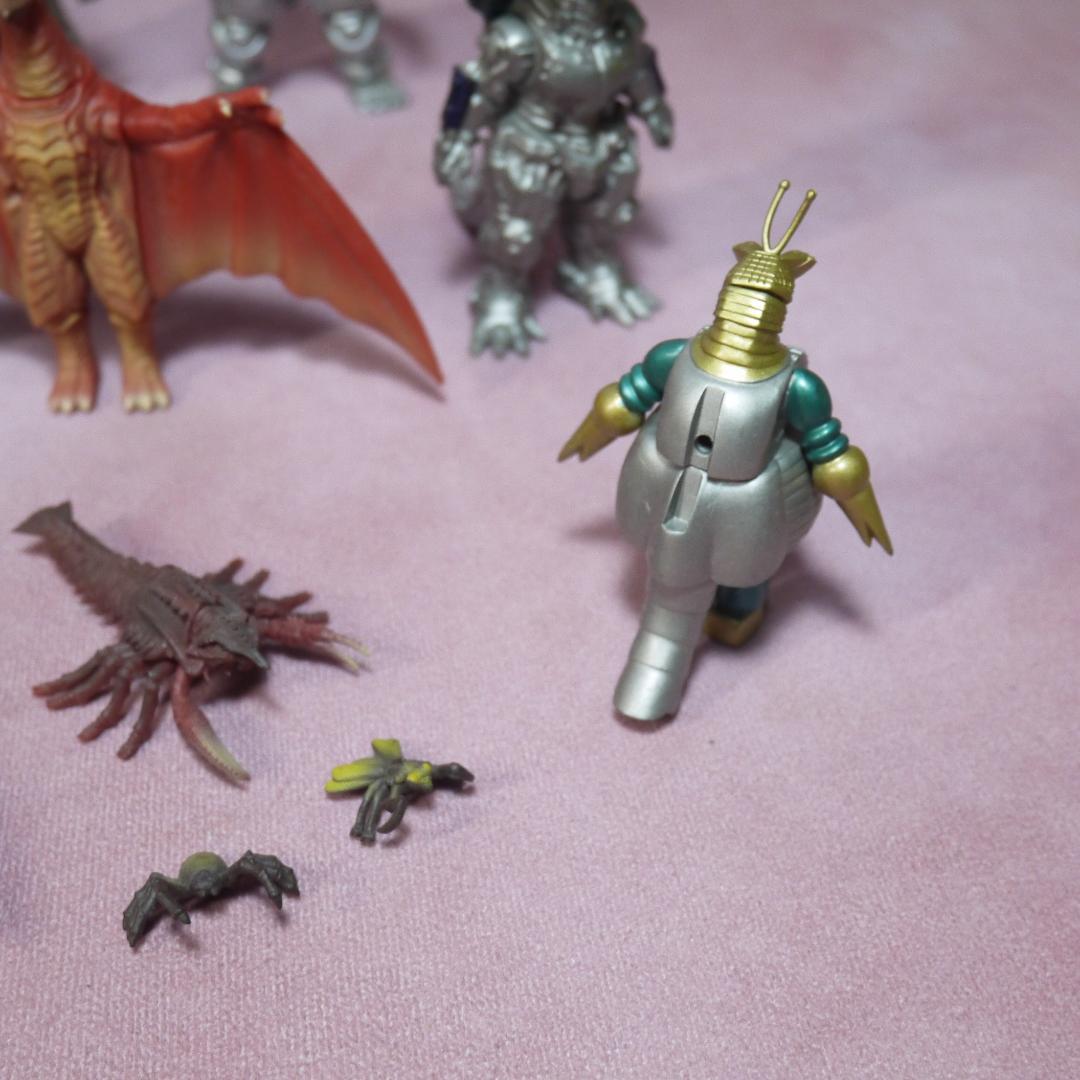 ミニバトルG ほか　ゴジラ・キングギドラ・東宝怪獣　ミニソフビフィギュア　25体