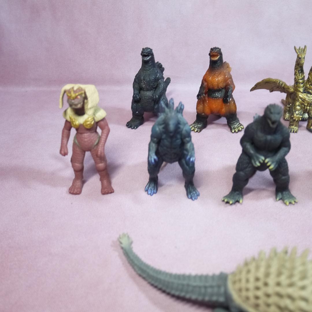 ミニバトルG ほか　ゴジラ・キングギドラ・東宝怪獣　ミニソフビフィギュア　25体