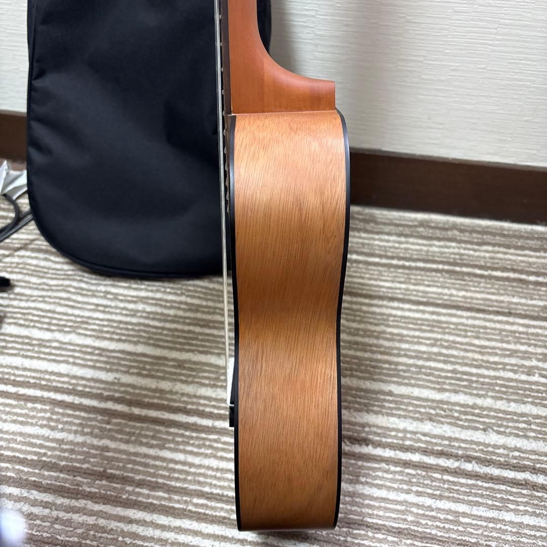 美品　YAMAHA　ギタレレ　GL-1 ソフトケース付属