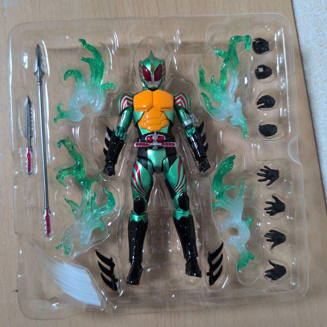 S.H.Figuarts 仮面ライダーアマゾンオメガ