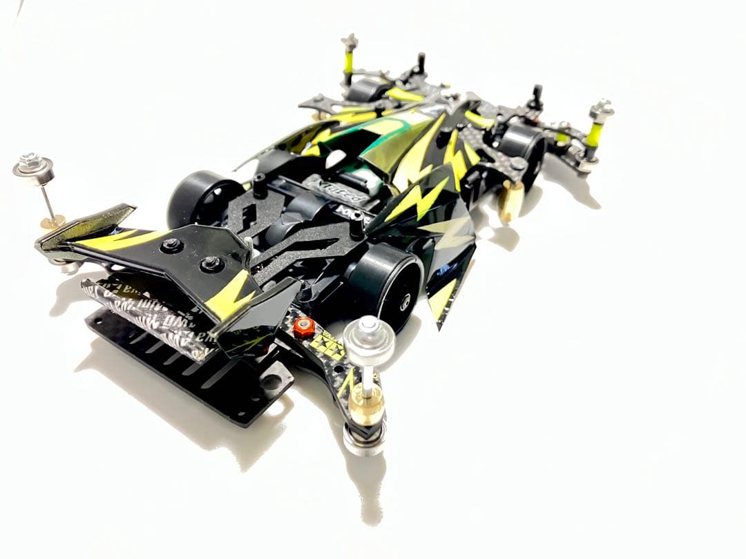 ミニ四駆完成品MSフレキ　AVANTE MK.Ⅱ イナズマプラズマ