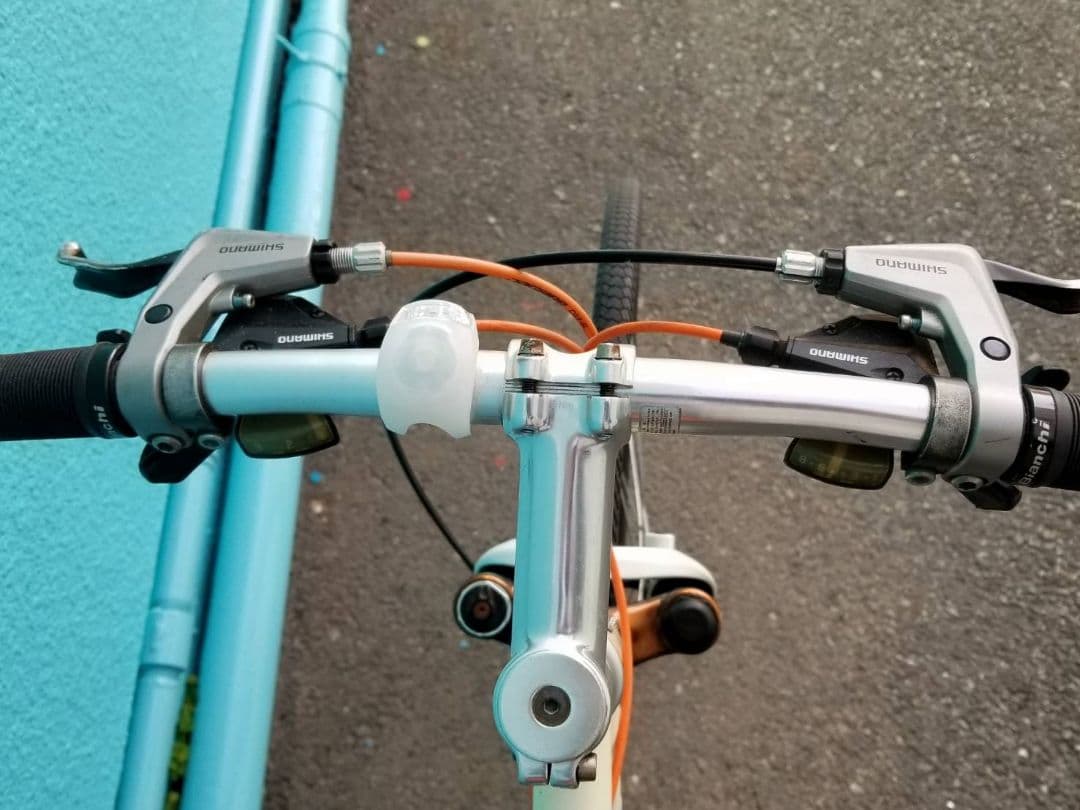 ◆取り来る人〜神戸Bianchi CIELO シエロ部品取り用〜前サスペンション