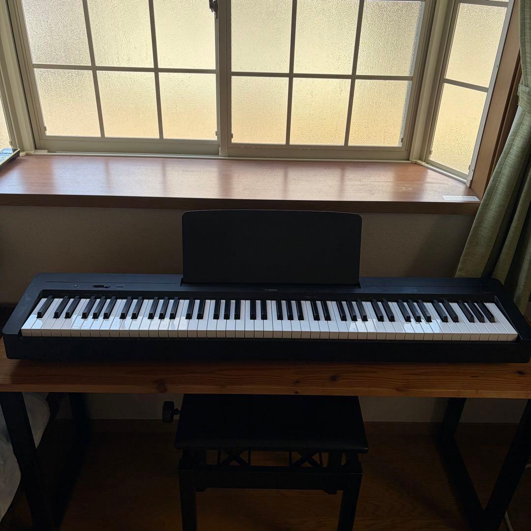 YAMAHA 電子ピアノ　P-145B
