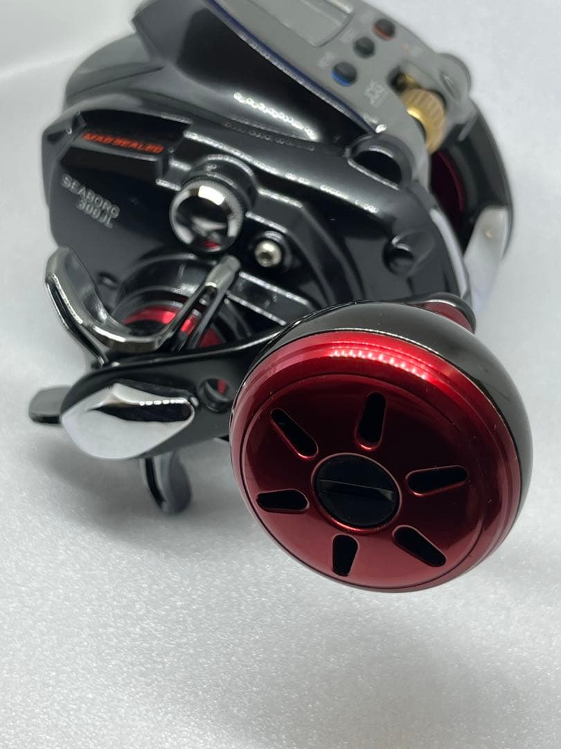 【美品】ダイワDAIWA電動リール 18 シーボーグ 300JL