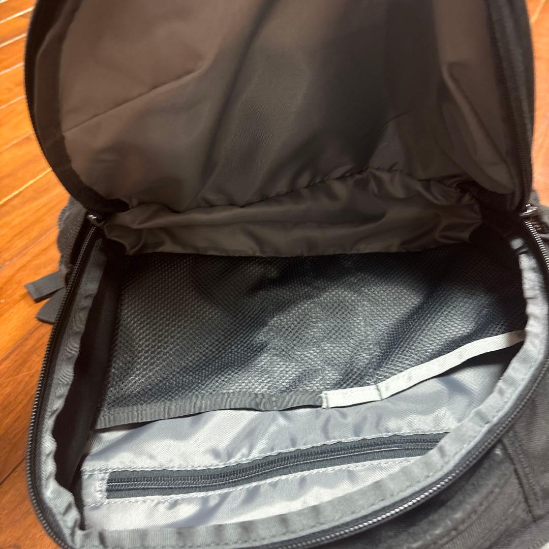 THE NORTH FACE VAULT バックパック ブラック
