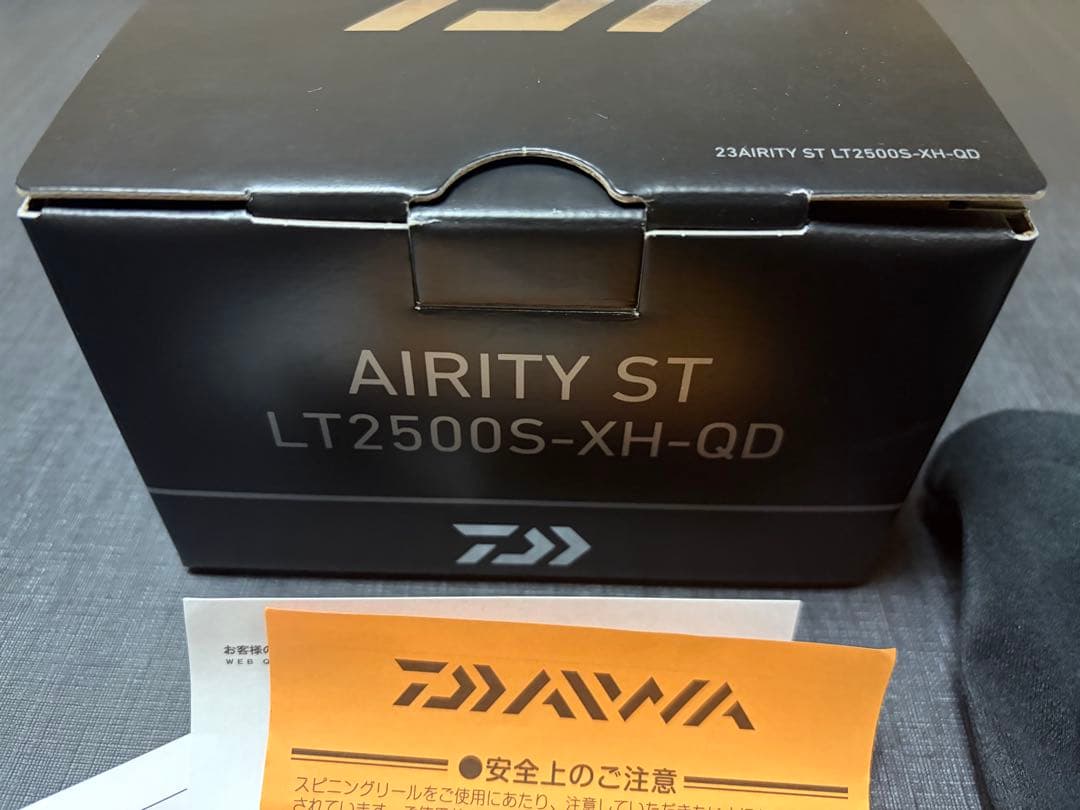 リール DAIWA AIRITY ST LT2500S-XH-QD