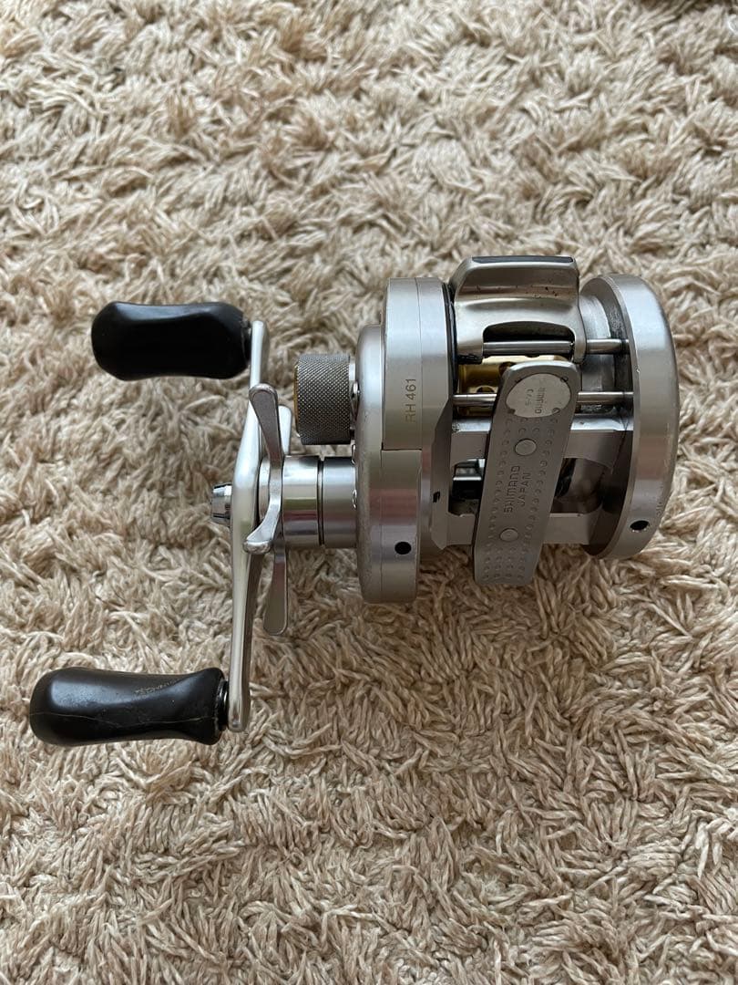 リール SHIMANO CALCUTTA CONQUEST 201DC