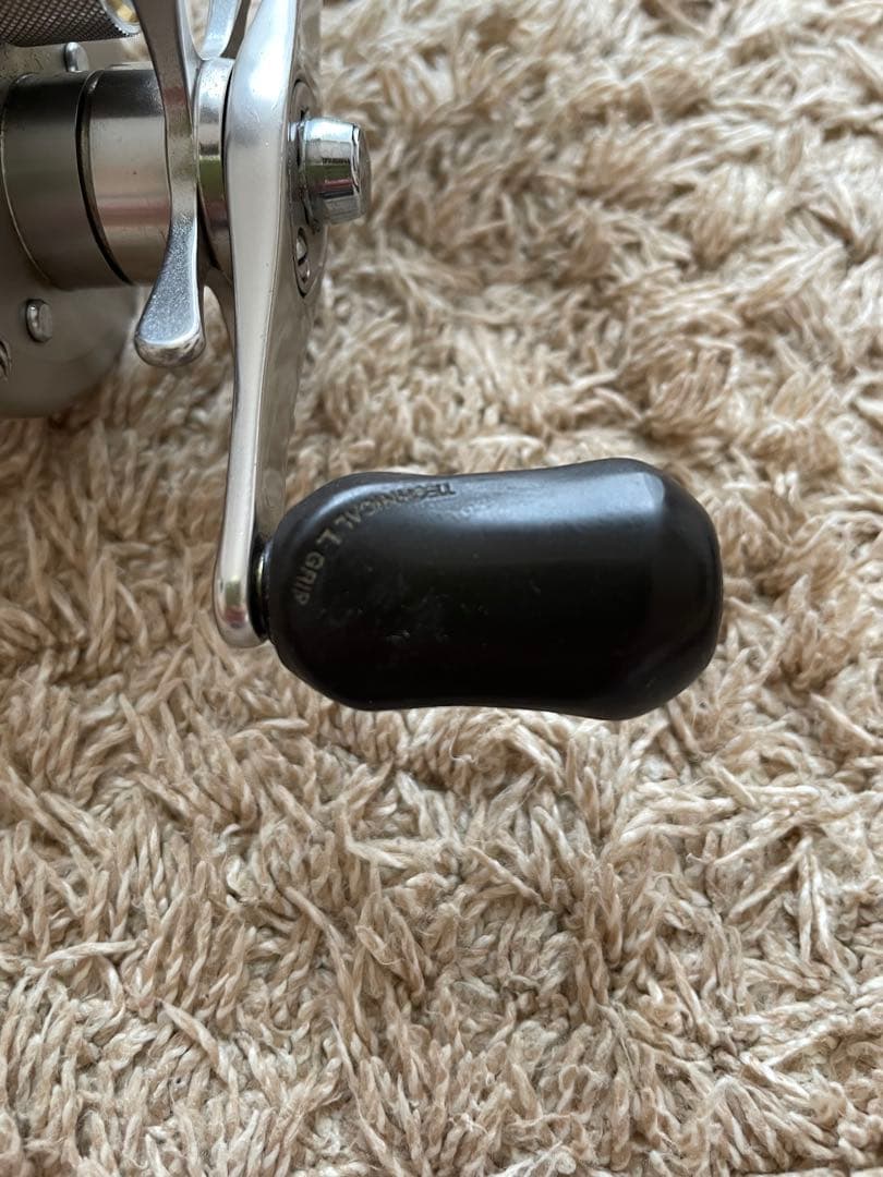 リール SHIMANO CALCUTTA CONQUEST 201DC
