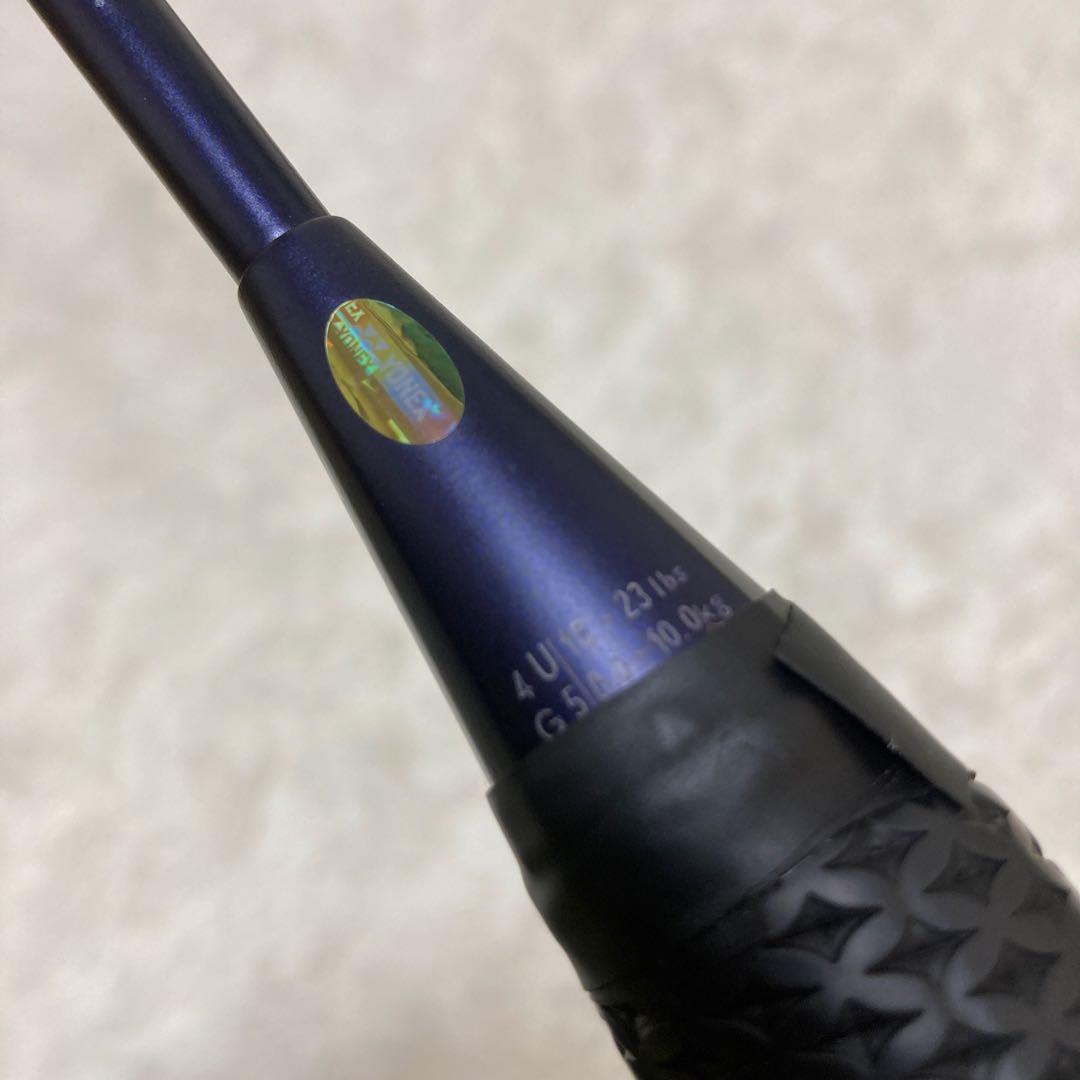 【極美品】YONEX ナノフレア400 4U