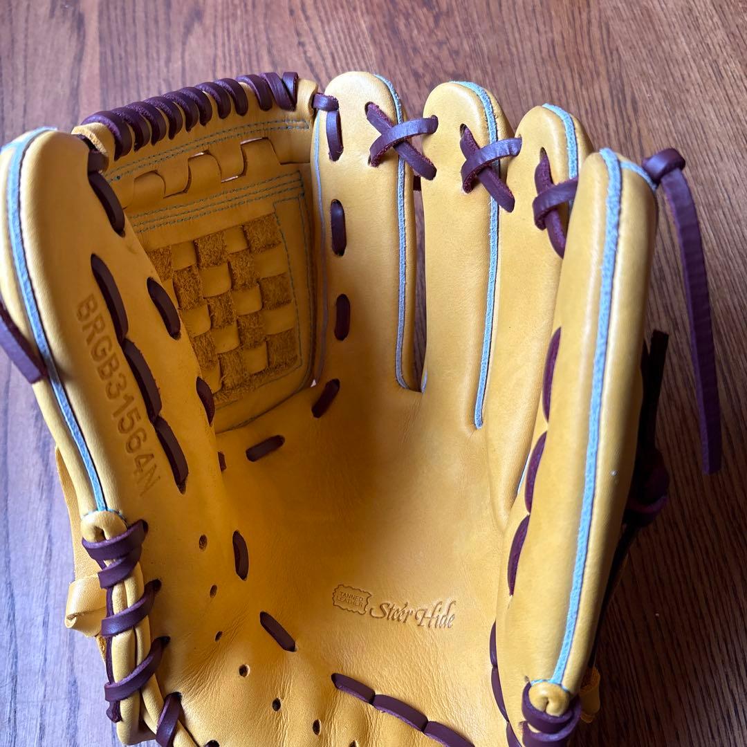 【値下】源田モデル　ゼット　軟式野球グローブ イエロー