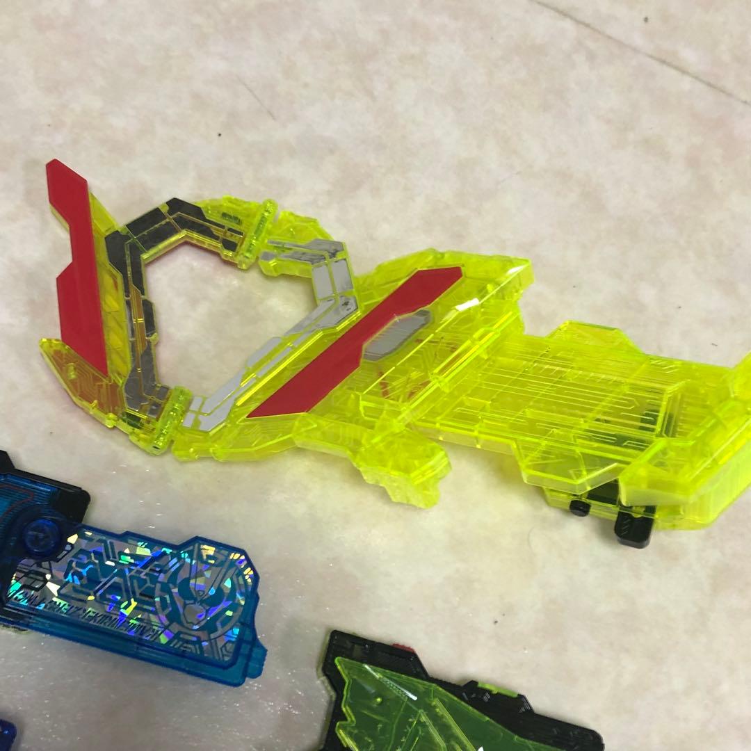 仮面ライダーゼロワン DX 強化アイテム、ゼロツー、ランペイジ、メタルクラスタ