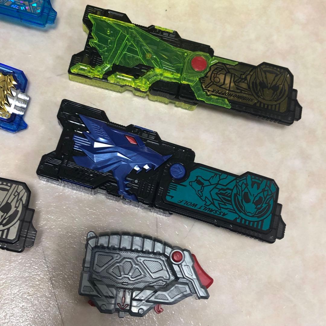 仮面ライダーゼロワン DX 強化アイテム、ゼロツー、ランペイジ、メタルクラスタ